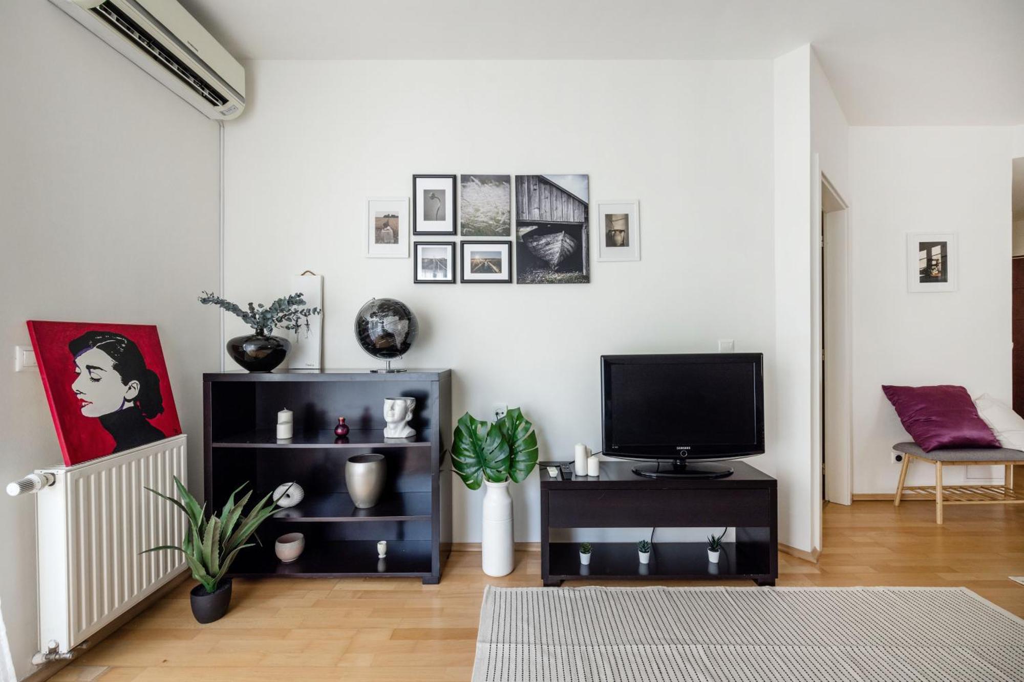 Bright And Central Apartment With Balcony Budapest Kültér fotó