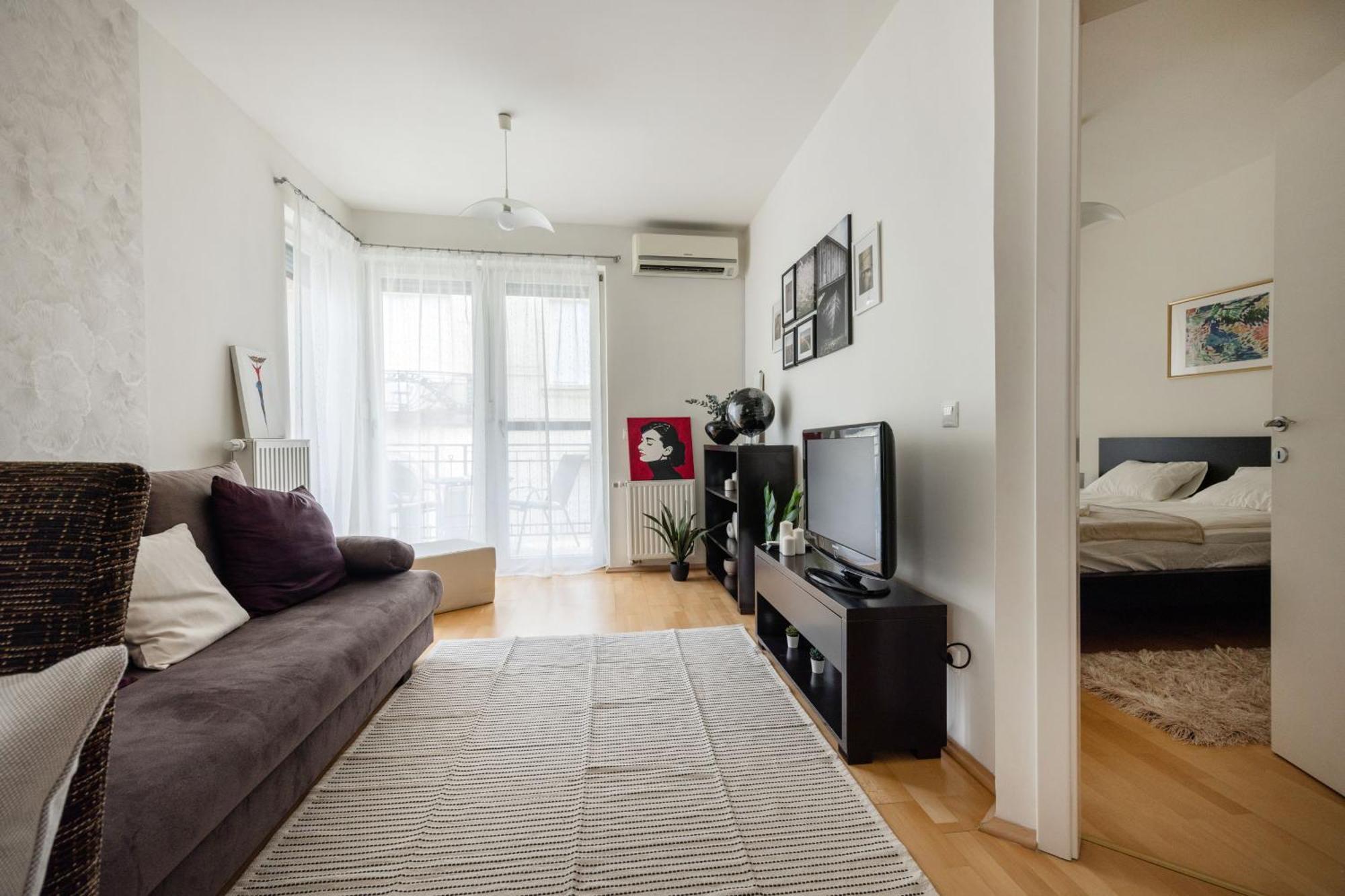 Bright And Central Apartment With Balcony Budapest Kültér fotó